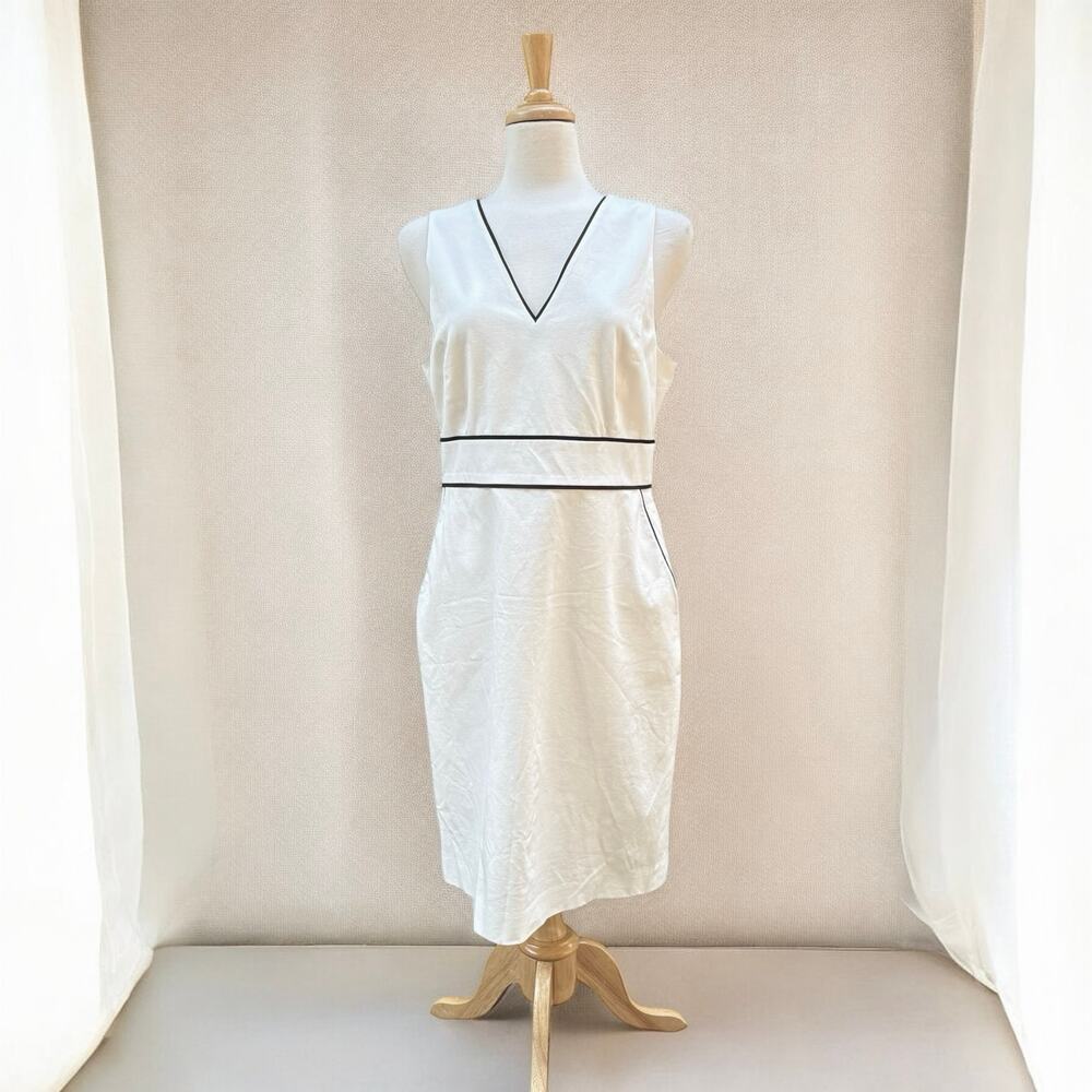 J. Crew Dress Sz 12 Ivory White Stretch Sheath V Neck Pockets Careerwear Office